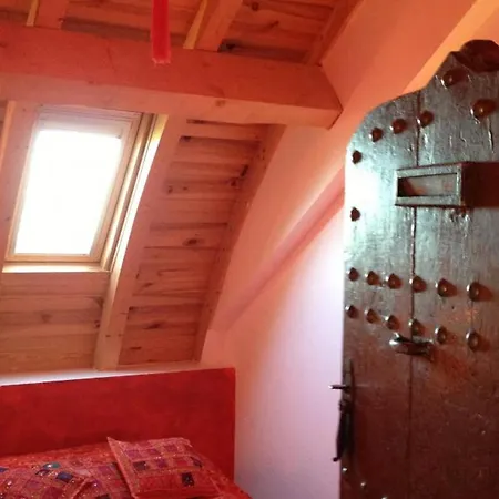 Charmante Fermette Renovee - Animaux Bienvenus - Pres De Commentry - Fr-1-489-228 Дом отдыха *