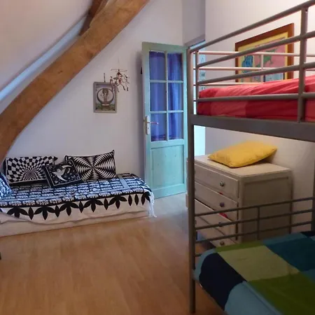 Charmante Fermette Renovee - Animaux Bienvenus - Pres De Commentry - Fr-1-489-228 Landhaus *