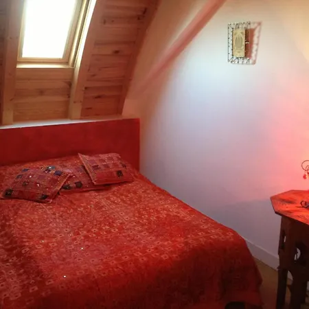 Дом отдыха Charmante Fermette Renovee - Animaux Bienvenus - Pres De Commentry - Fr-1-489-228 Beaune d'Allier