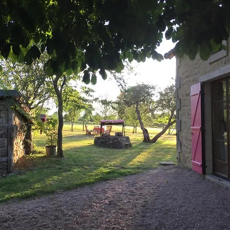 Nyaraló Charmante Fermette Renovee - Animaux Bienvenus - Pres De Commentry - Fr-1-489-228 Beaune d'Allier