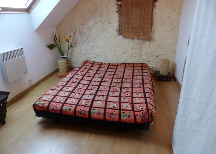 Charmante Fermette Rénovée - Animaux Bienvenus - Près De Commentry - Fr-1-489-228 Hébergement de vacances *